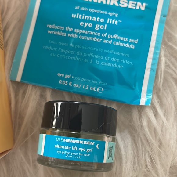 NWT NIB Ole Henriksen skincare set 8 pcs w pouch Sephora $100 insane deal! - Picture 5 of 7